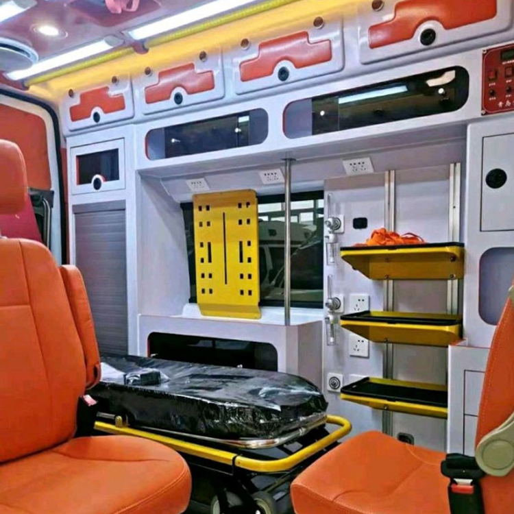 高平长途救护车护送病人租赁价格